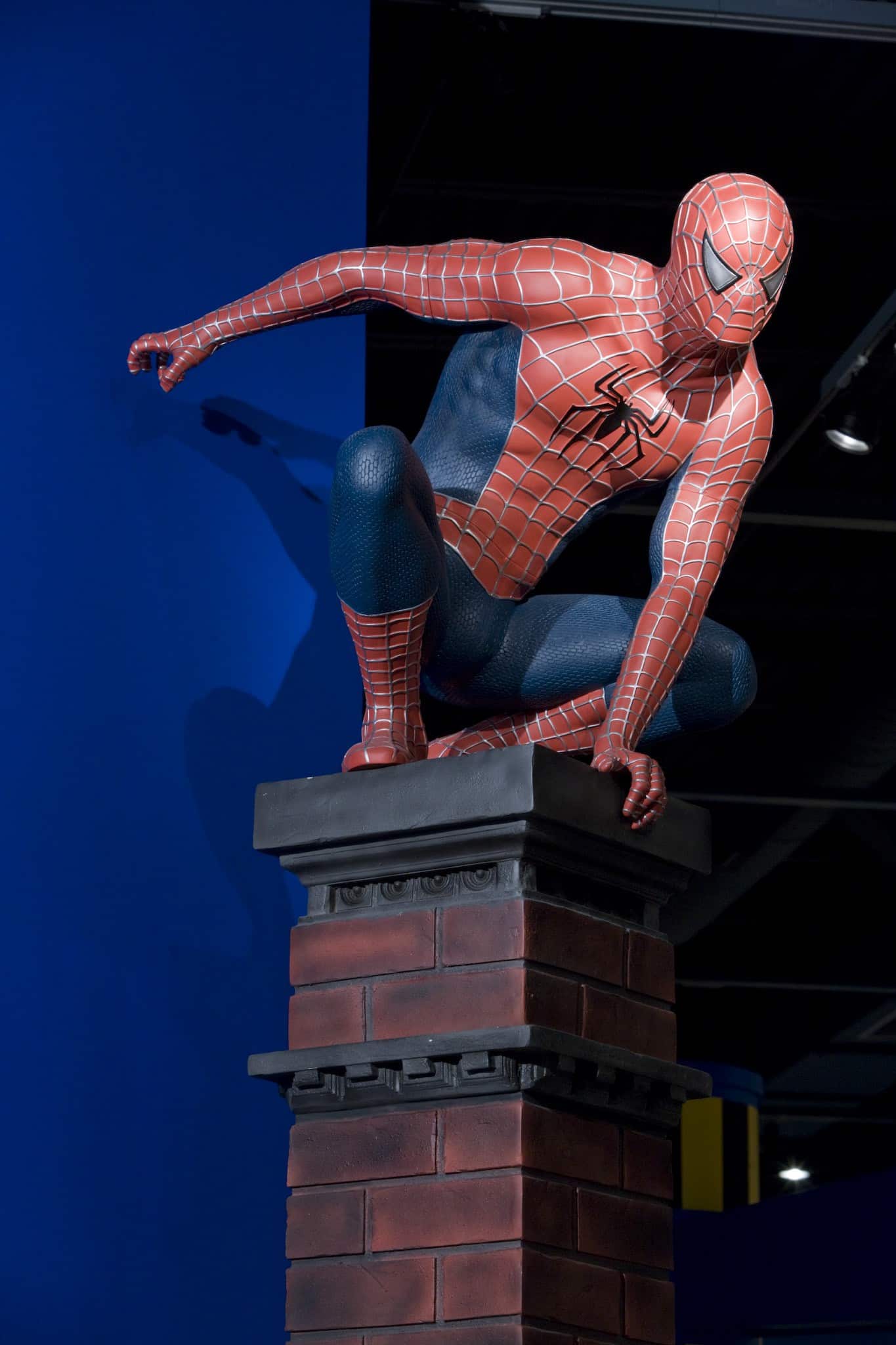 Spider-Man statue