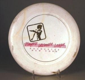 Flying disc