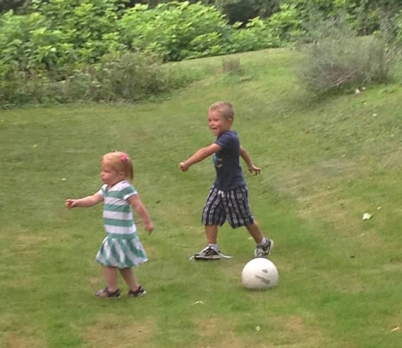 Owen and McKenna, 2014, courtesy of Cara Tomnay. Owen and McKenna, 2014, courtesy of Cara Tomnay.