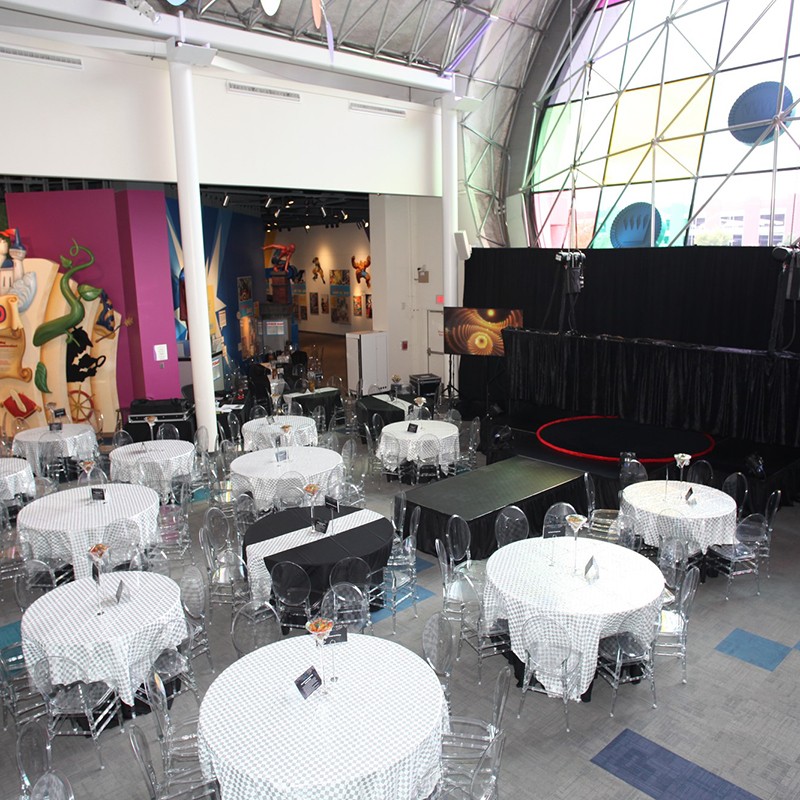 Adams artium with tables set up