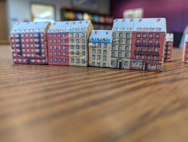 Image of Construction Set, City Building Blocks, France, undated. The Strong, Rochester, New York.