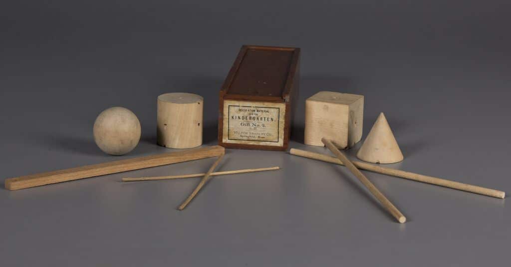 Image of Kindergarten Gift No. 2, about 1900. Gift of David Ridley of Denver, Colorado and Jennifer Mabardy of Acton, Massachusetts in memory of their parents, Anne and John Ridley of Acton, Massachusetts, in honor of their lifelong love of antique toys and commitment to learning. The Strong National Museum of Play, Rochester, New York.