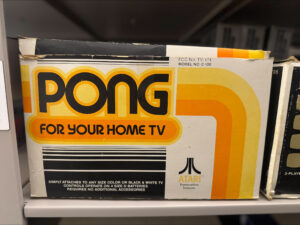 Pong home computer box, cool retro design