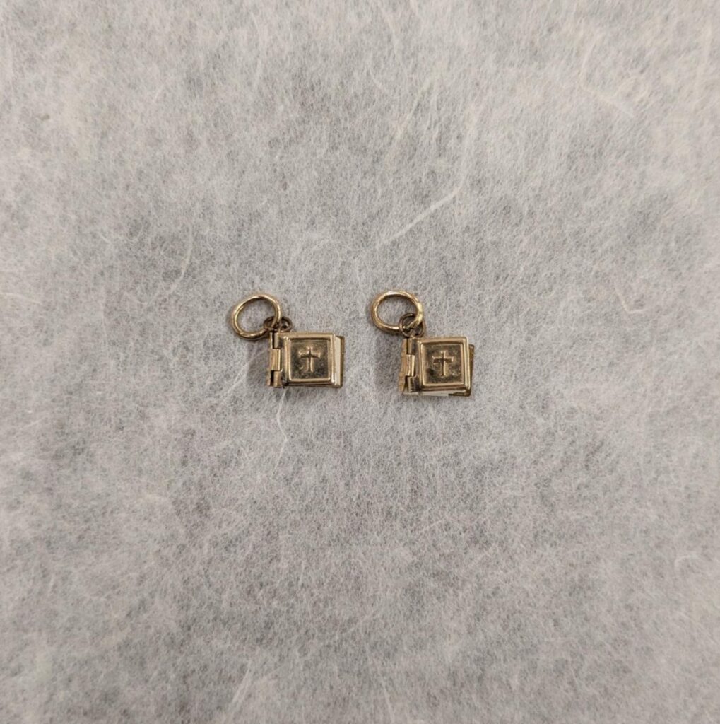 Le notre père, 1953, The Strong National Museum of Play, Rochester, New York.